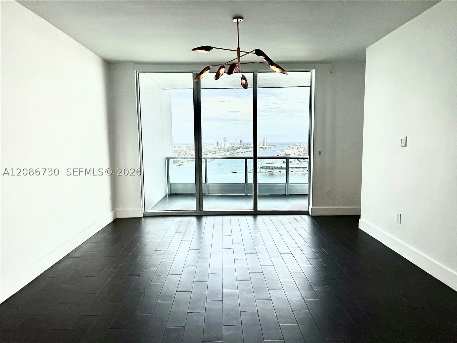 2+1 Condo — 900 Biscayne Blvd #3502, Miami, FL 33132