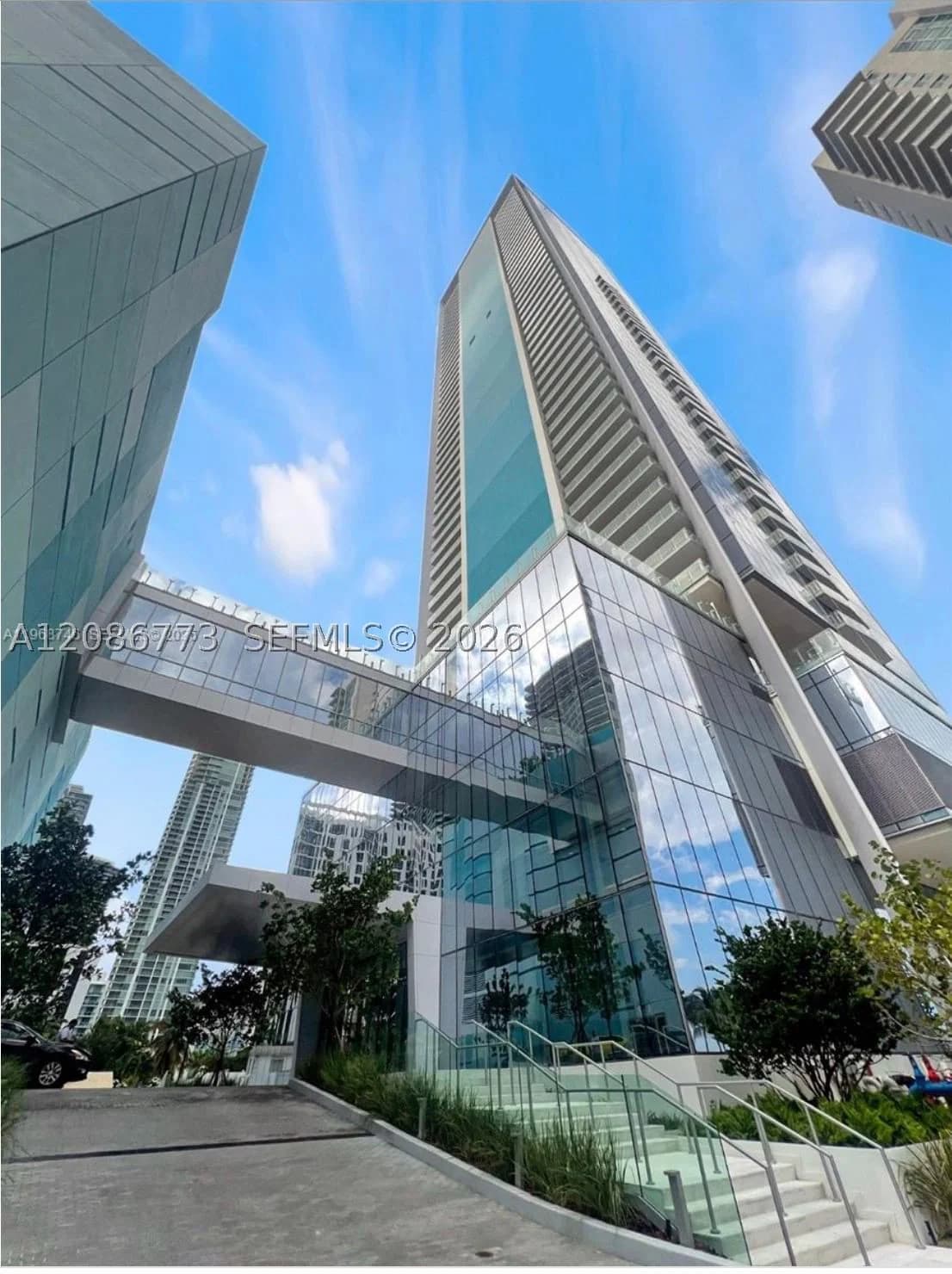 4+1 Condo — 700 26th Ter #4501, Miami, FL 33137