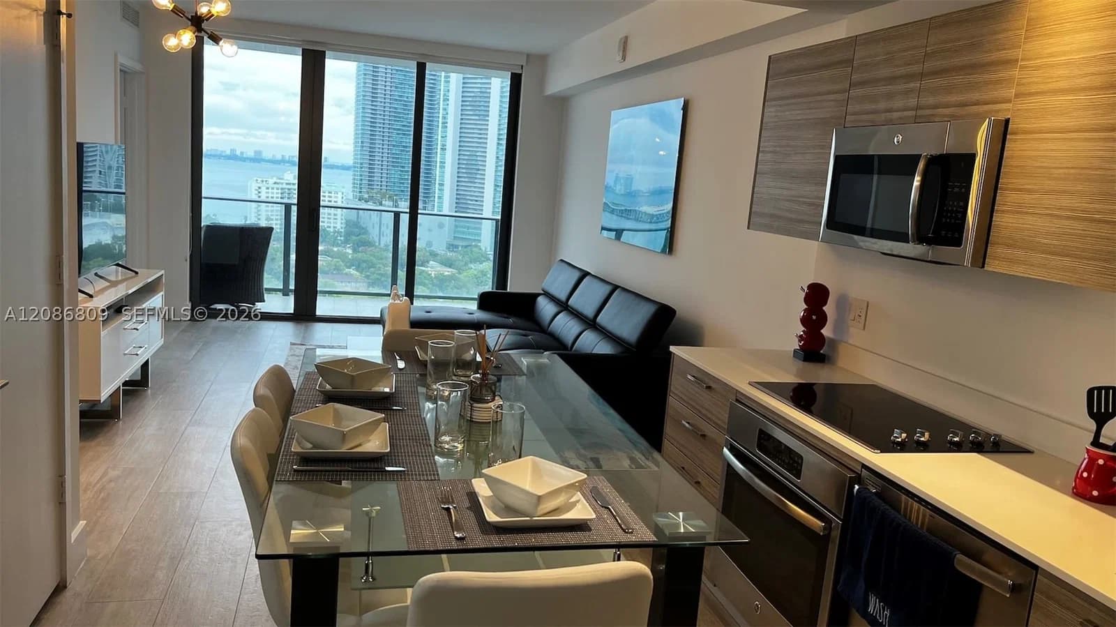 1+1 Condo — 121 34th St #1706A, Miami, FL 33137