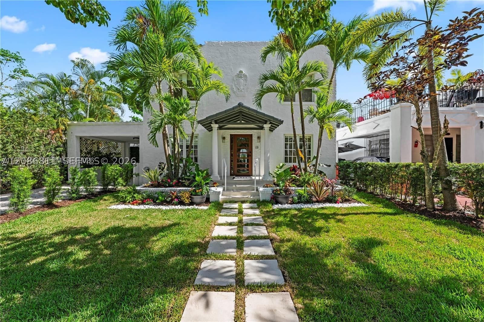 4+1 Müstakil ev — 178 45th St, Miami, FL 33137