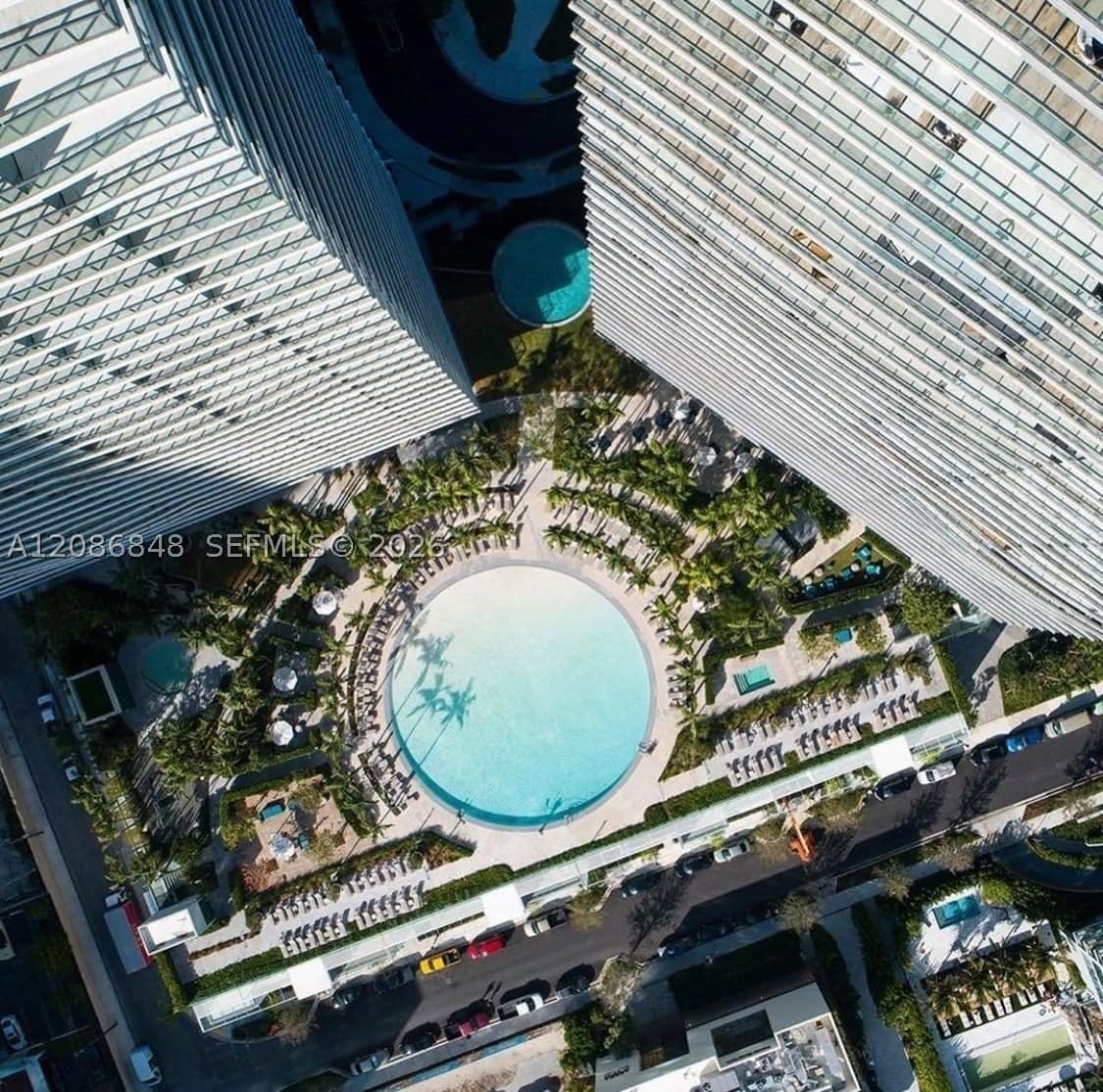 4+1 Condo — 480 31st St #3501, Miami, FL 33137