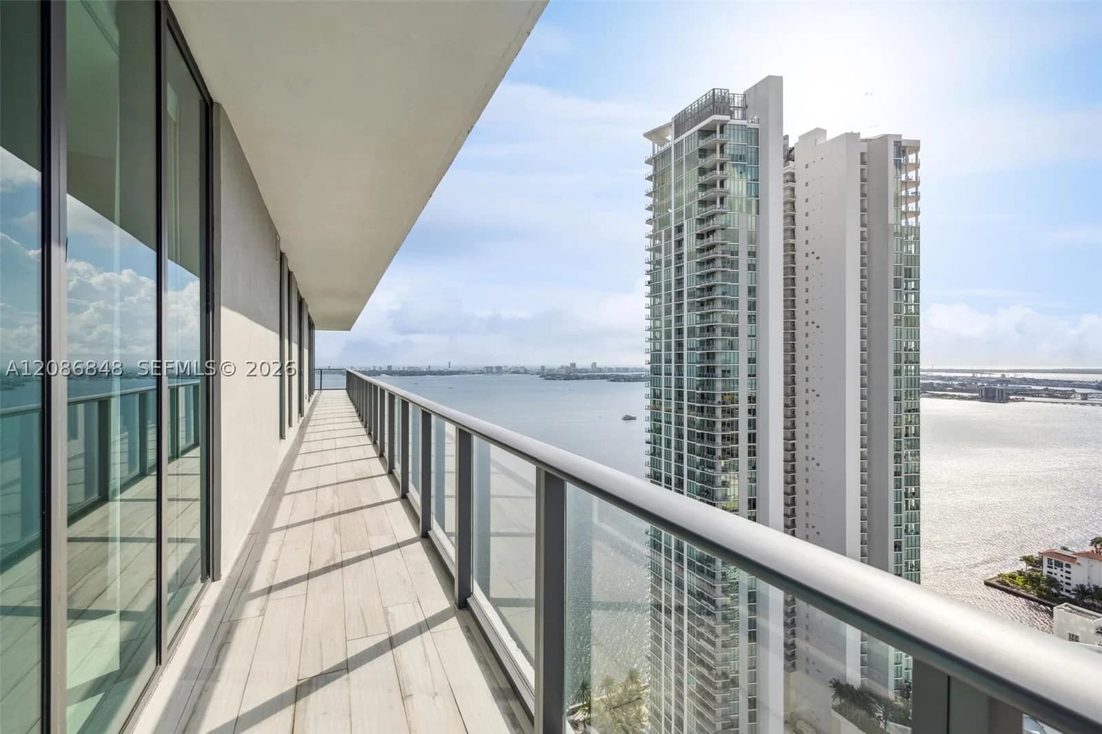 4+1 Condo — 480 31st St #3501, Miami, FL 33137