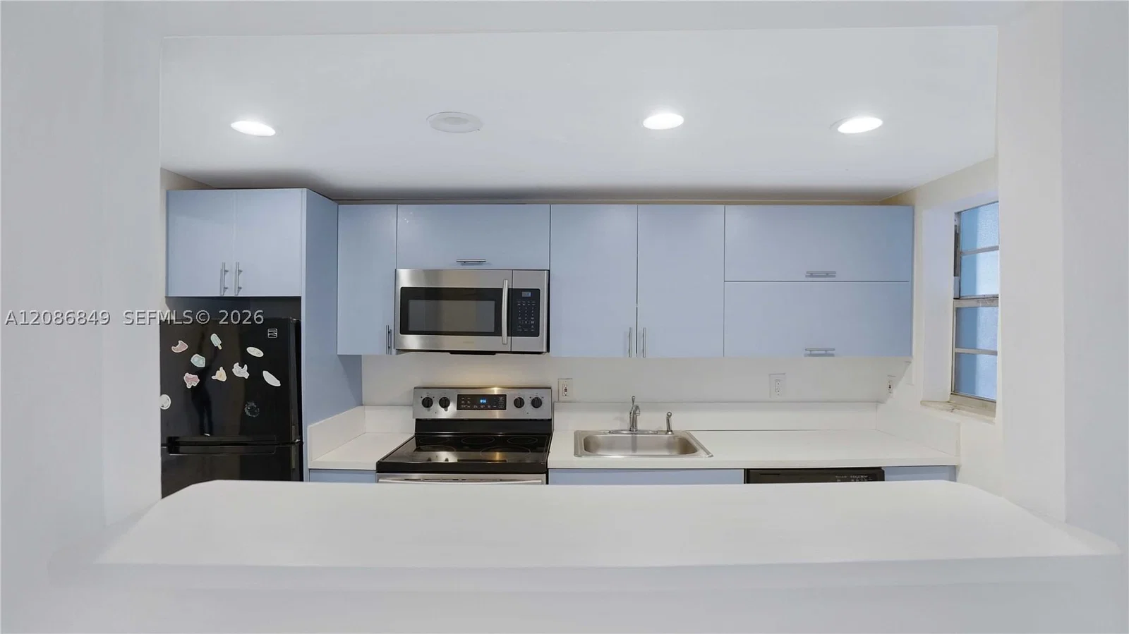 1+1 Condo — 1340 Lincoln Rd #404, Miami Beach, FL 33139