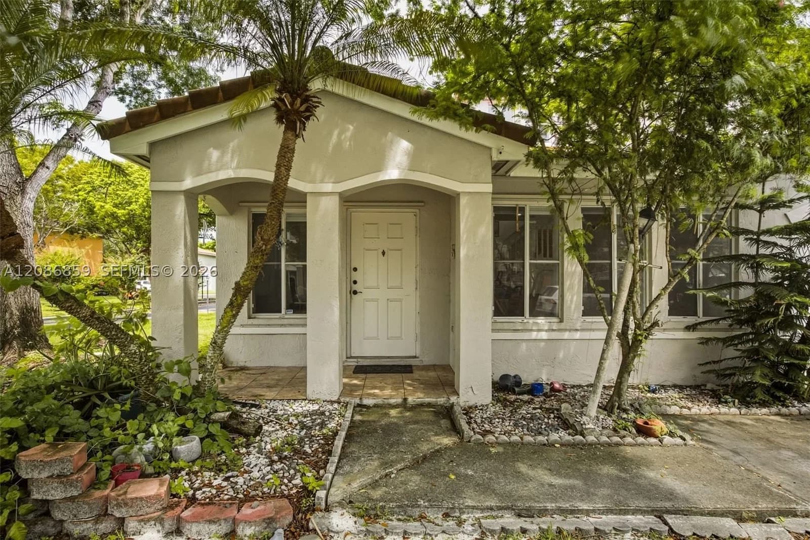 3+1 Townhouse — 16525 97th Ter, Miami, FL 33196