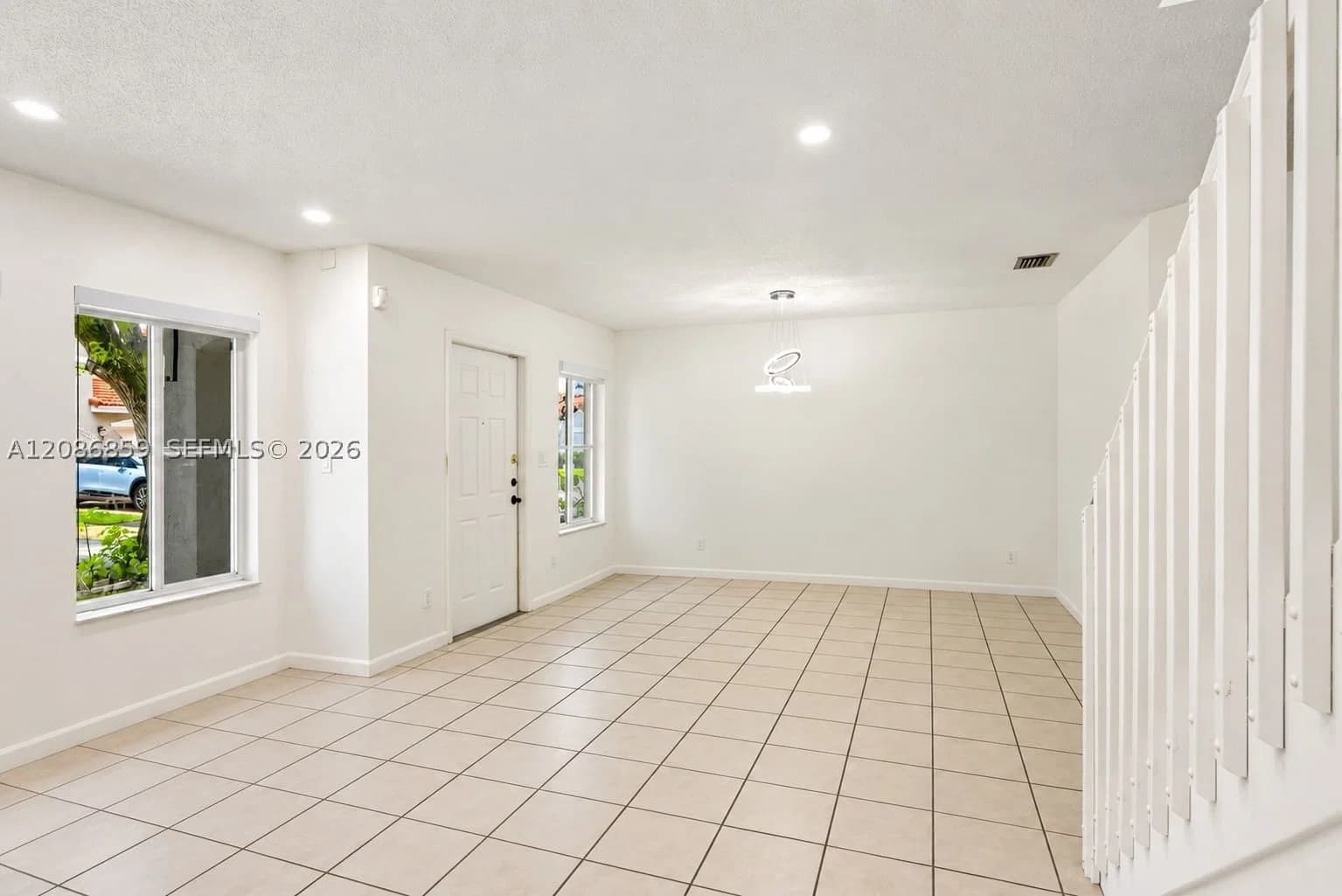 3+1 Townhouse — 16525 97th Ter, Miami, FL 33196