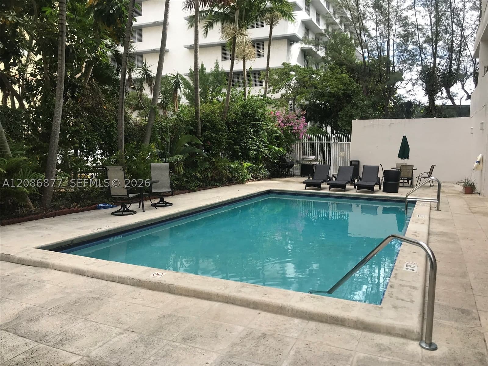 1+1 Condo — 677 24 th #704, Miami, FL 33137