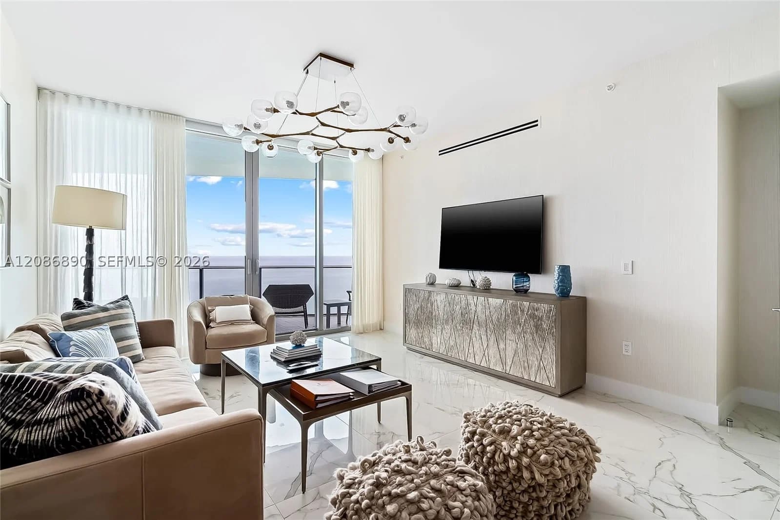 2+1 Condo — 15701 Collins Ave #4603, Sunny Isles Beach, FL 33160