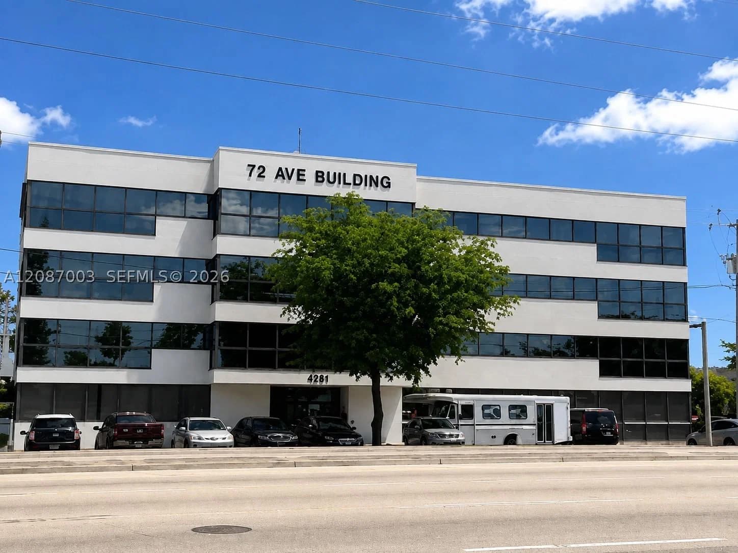 Mülk — 4995 72nd Ave #308, Miami, FL 33166