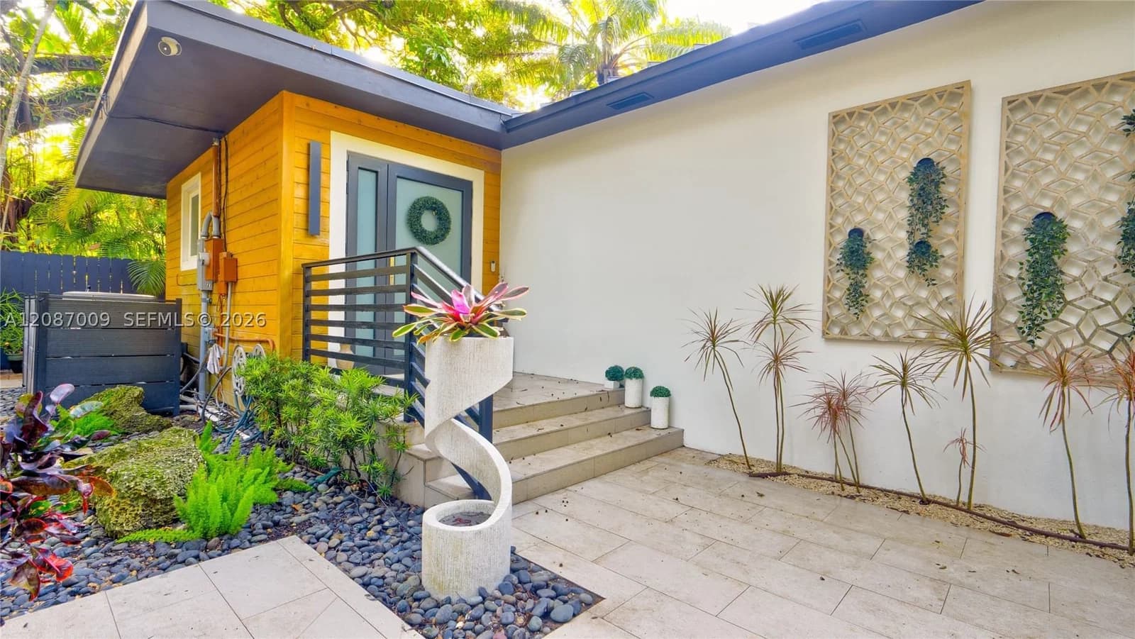 3-bedroom Single-Family Home — 4080 Lybyer Ave, Miami, FL 33133