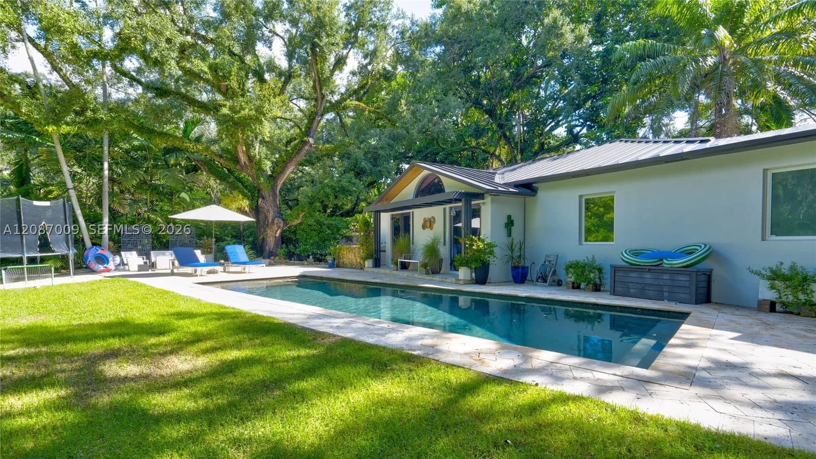 3-bedroom Single-Family Home — 4080 Lybyer Ave, Miami, FL 33133