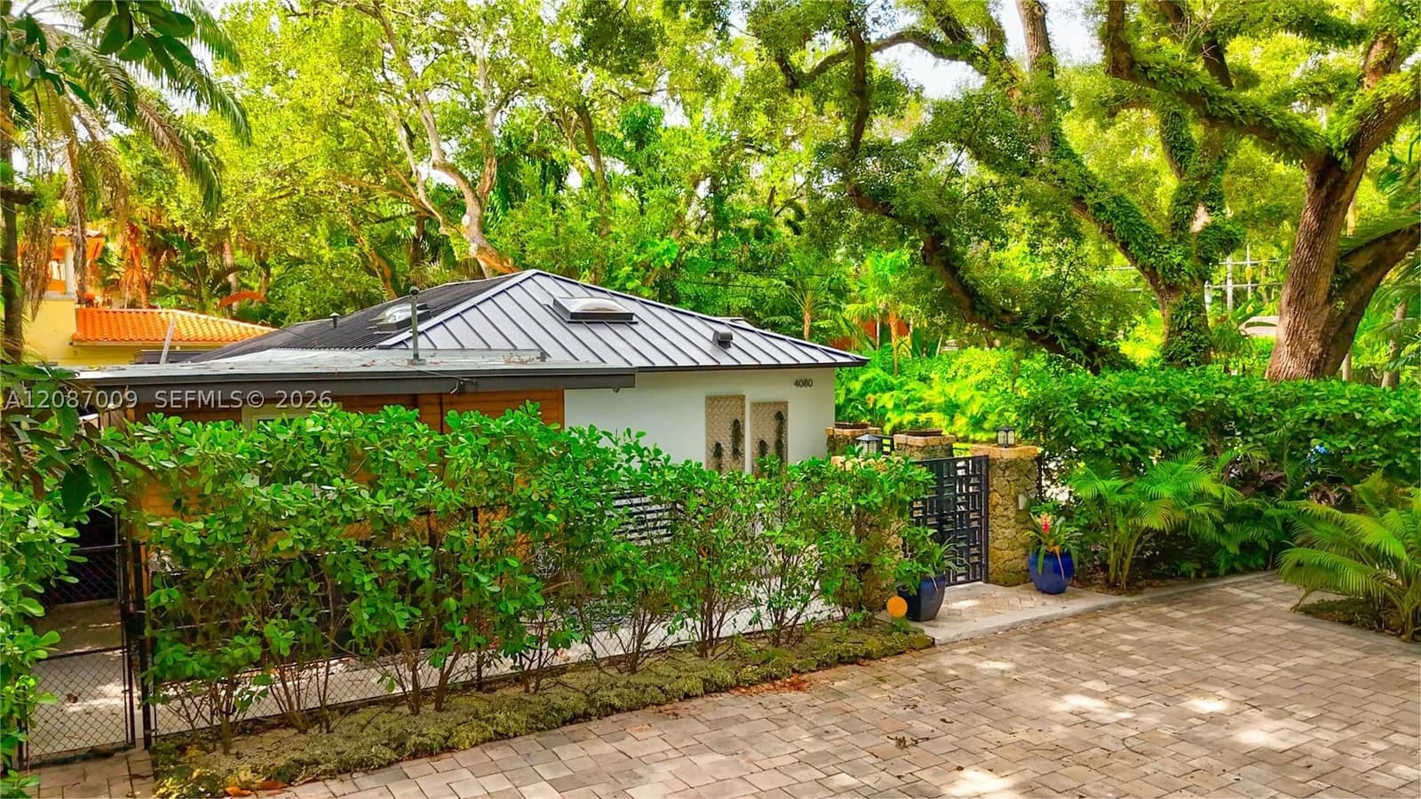 3-bedroom Single-Family Home — 4080 Lybyer Ave, Miami, FL 33133