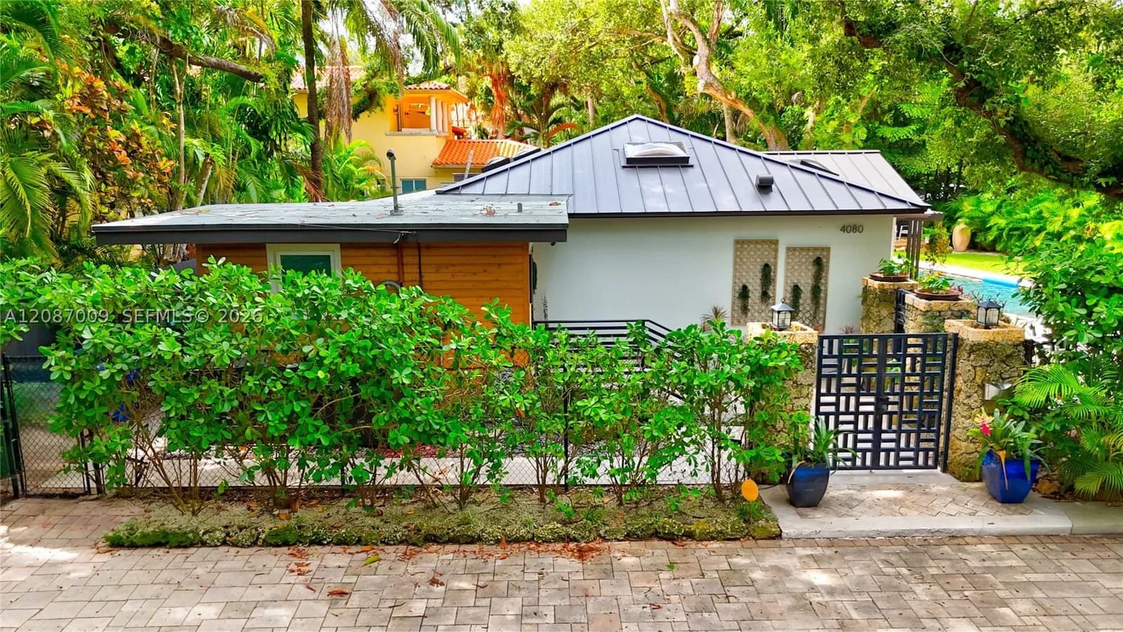 3-bedroom Single-Family Home — 4080 Lybyer Ave, Miami, FL 33133