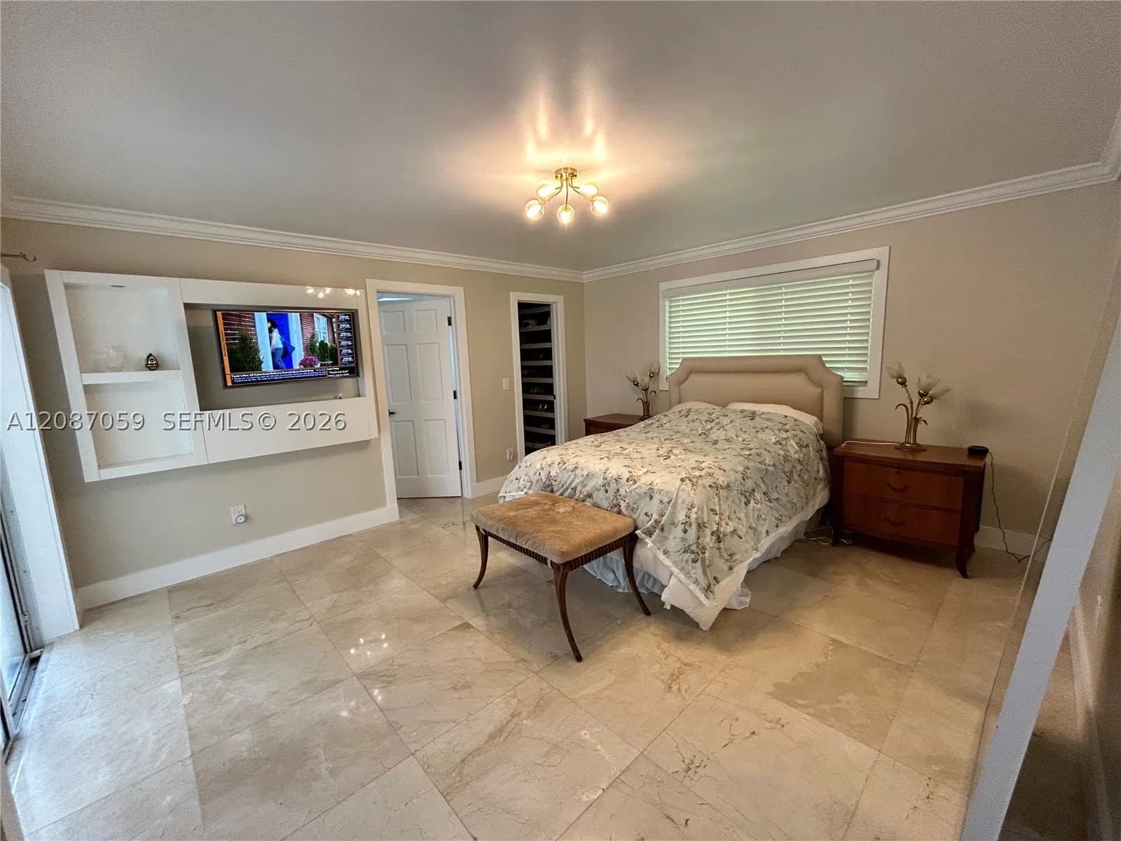 4+1 Müstakil ev — 1541 Tagus Ave #0, Coral Gables, FL 33156
