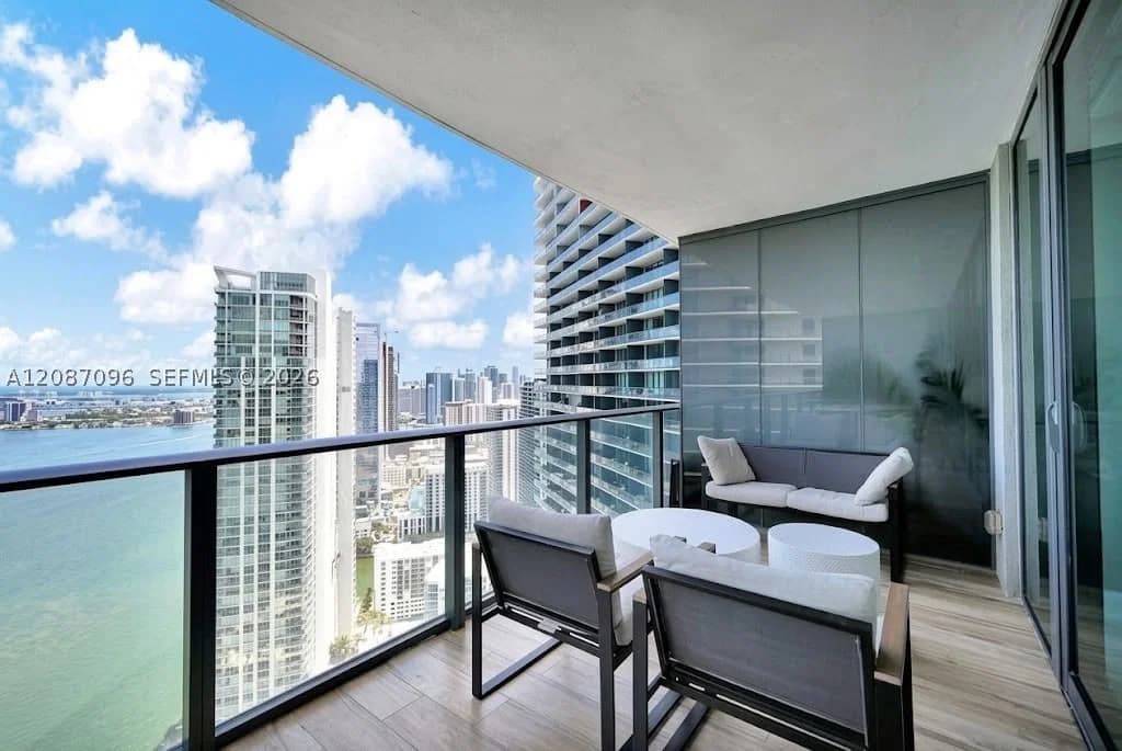 2-bedroom Condo — 650 32nd St #4705, Miami, FL 33137