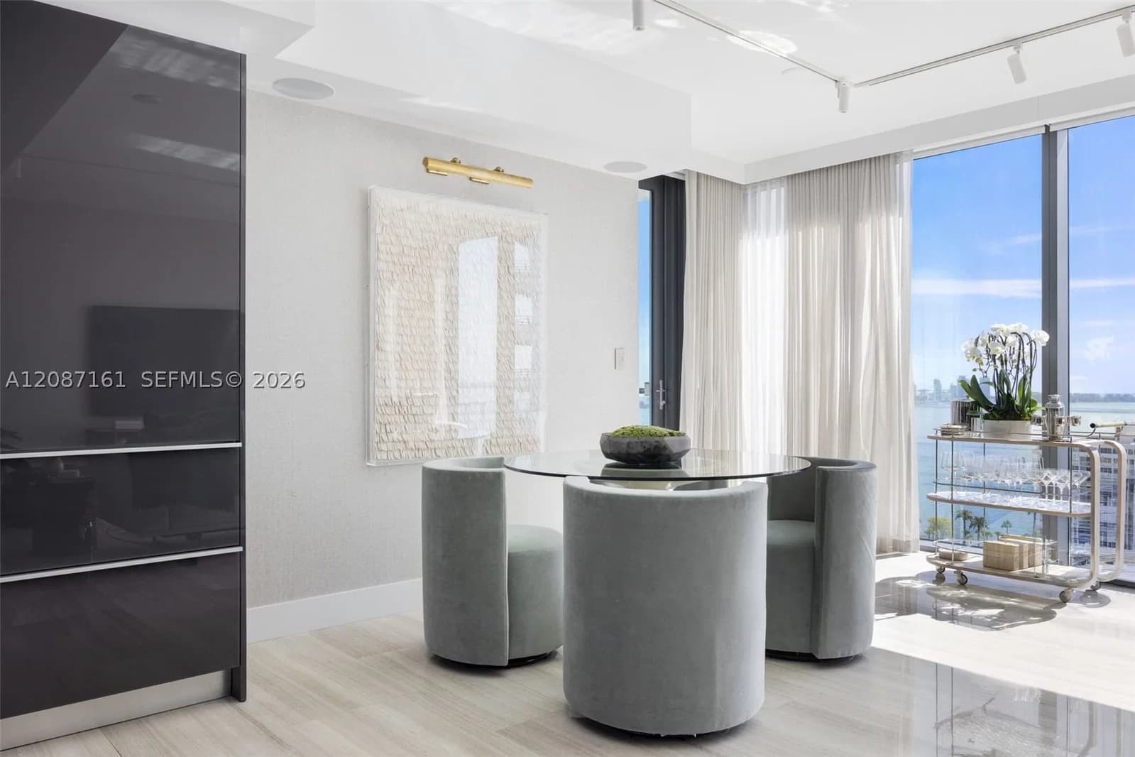 2+1 Condo — 1451 Brickell Ave #1901, Miami, FL 33131
