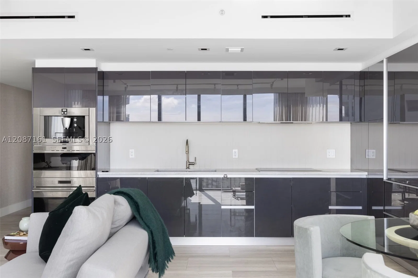 2+1 Condo — 1451 Brickell Ave #1901, Miami, FL 33131