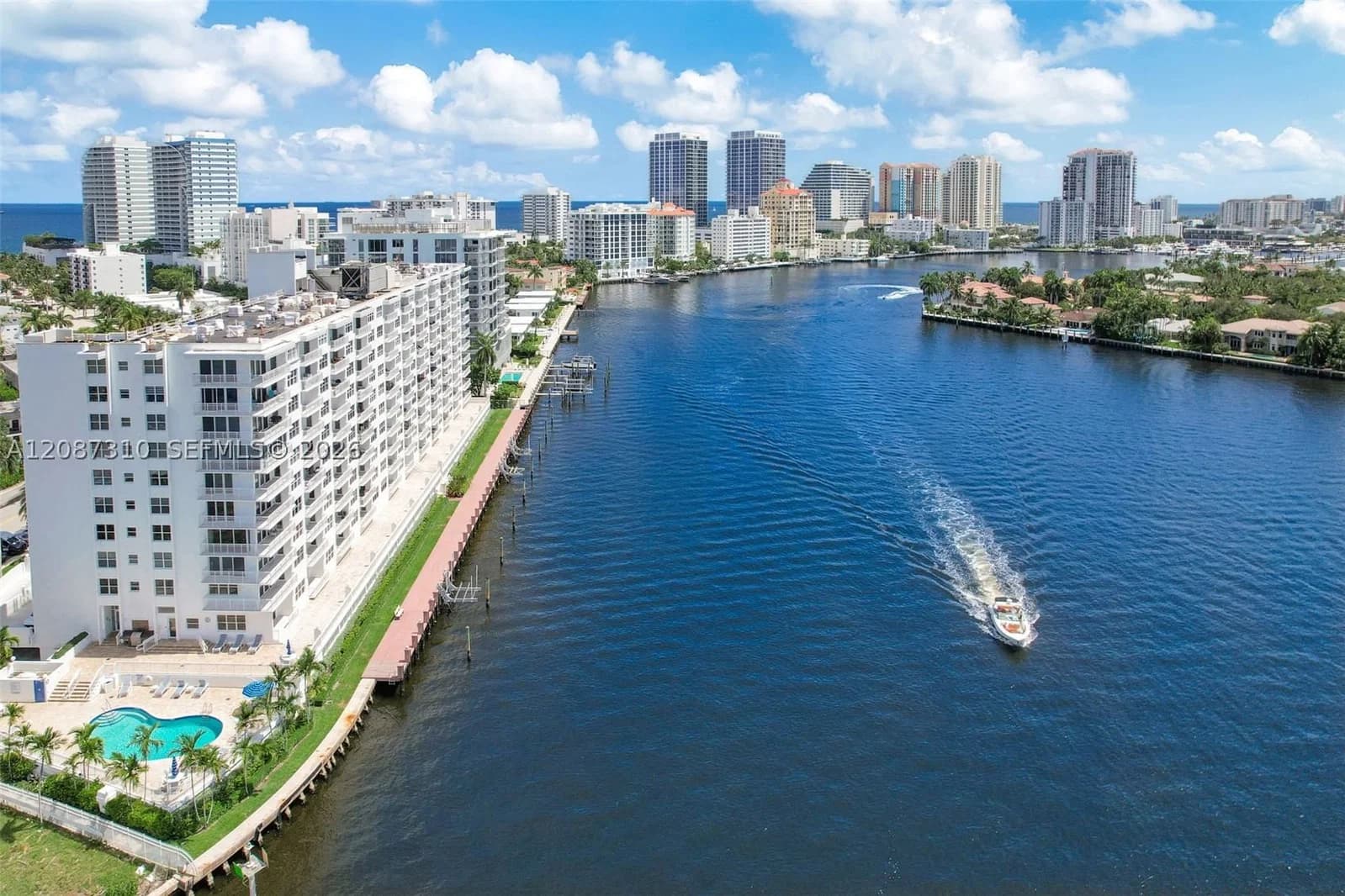 2-bedroom Condo — 511 Bayshore Dr #1009, Fort Lauderdale, FL 33304