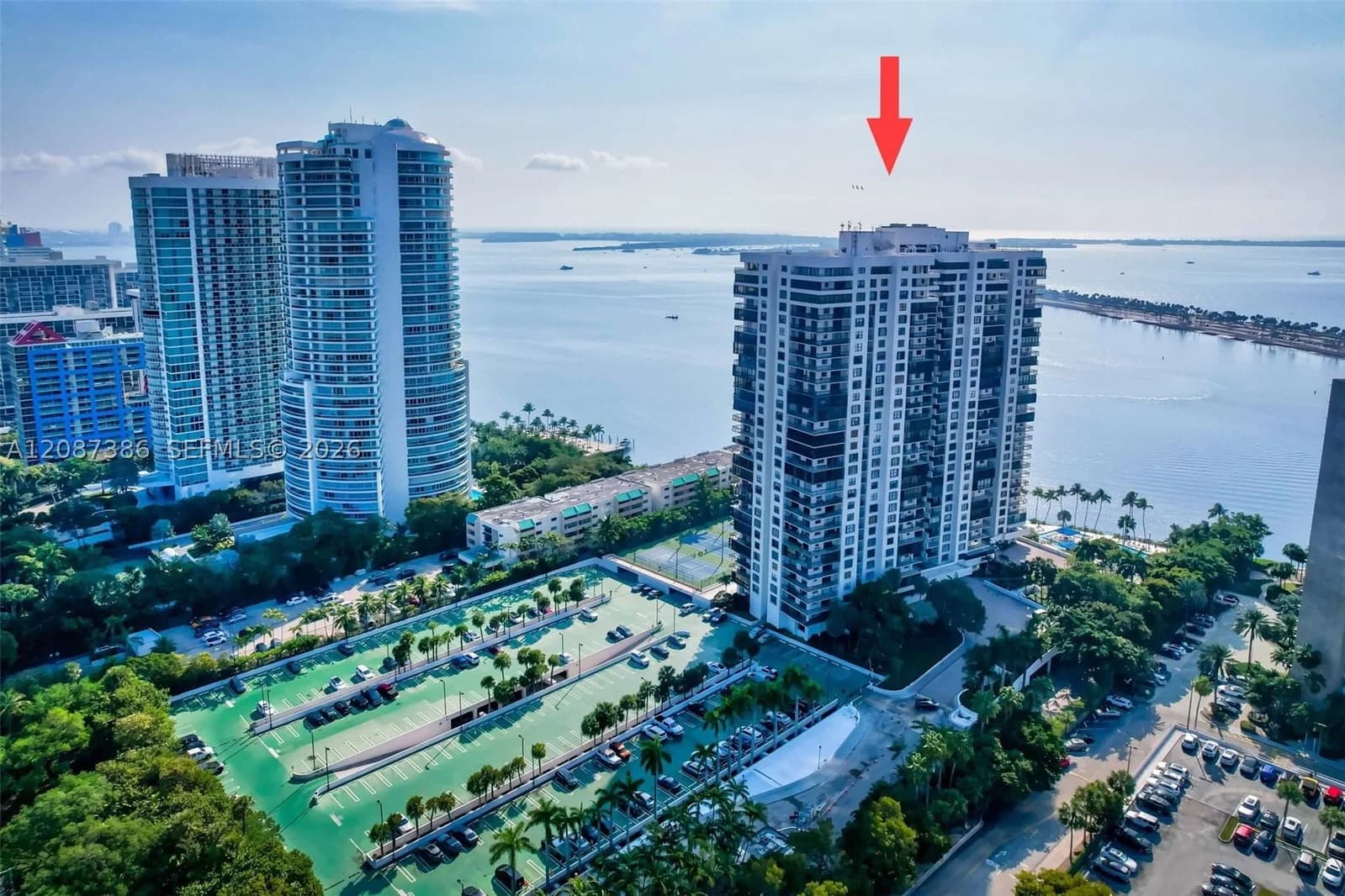 1-bedroom Condo — 2333 Brickell Ave #2814, Miami, FL 33129