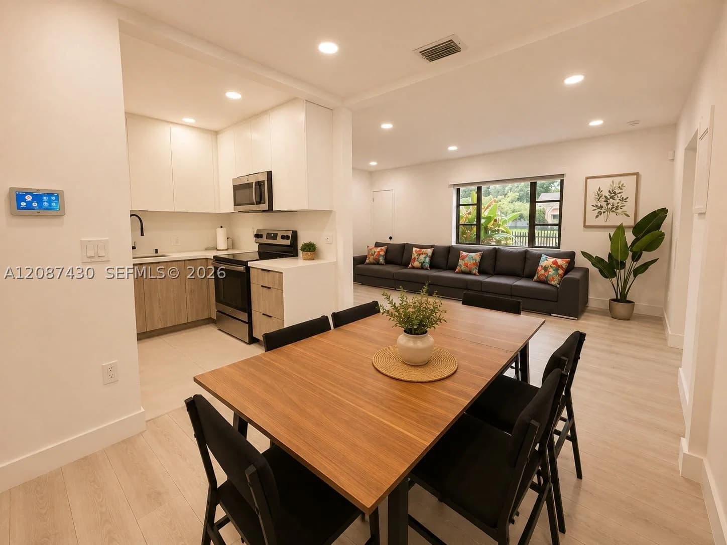 3-bedroom Single-Family Home — 1935 NW 42 ST #1, Miami, FL 33142