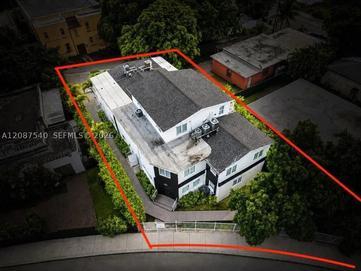 Property — 268 34th St, Miami, FL 33127