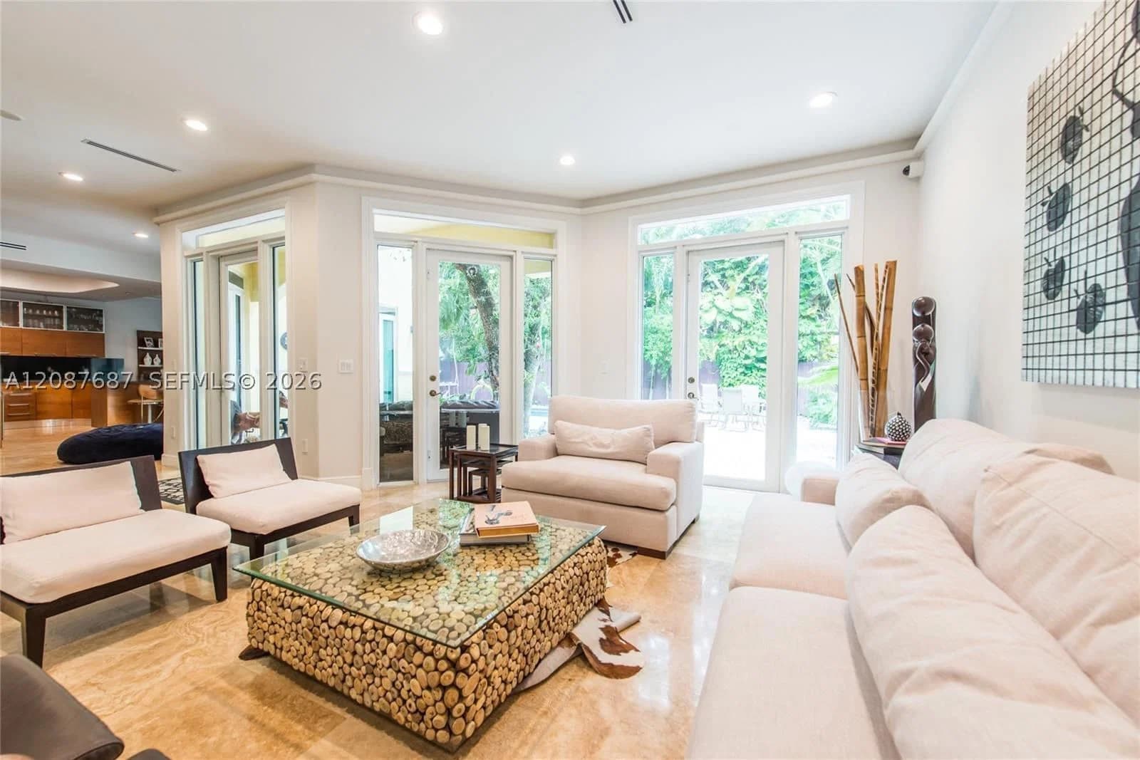 5-bedroom Single-Family Home — 3665 Justison Rd #N/A, Miami, FL 33133