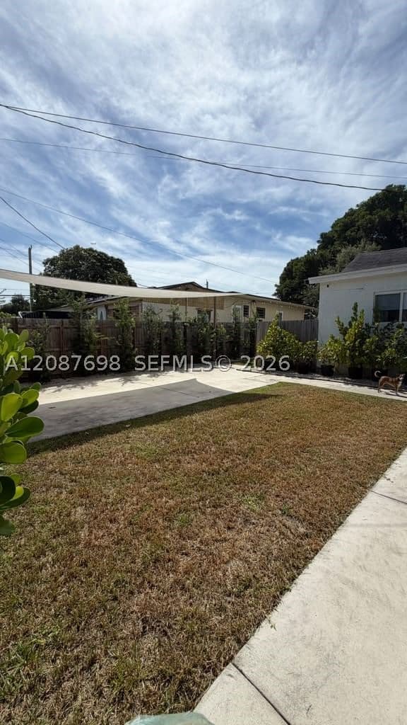3+1 Müstakil ev — 122 51st St #122, Miami, FL 33127