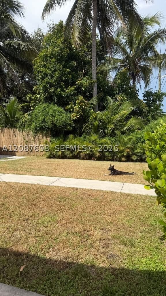 3+1 Müstakil ev — 122 51st St #122, Miami, FL 33127
