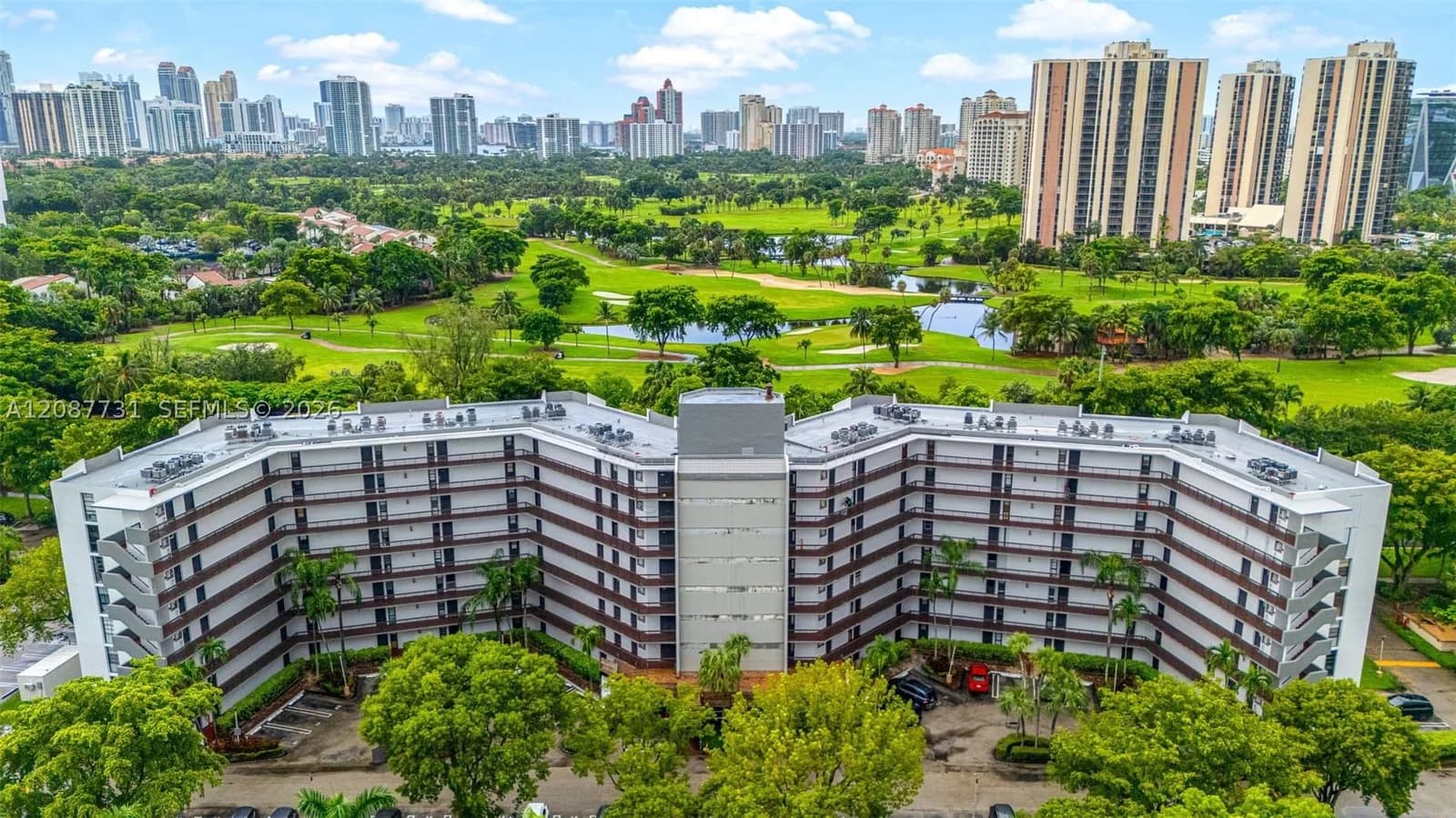 2+1 Condo — 3301 Country Club Dr #208, Aventura, FL 33180
