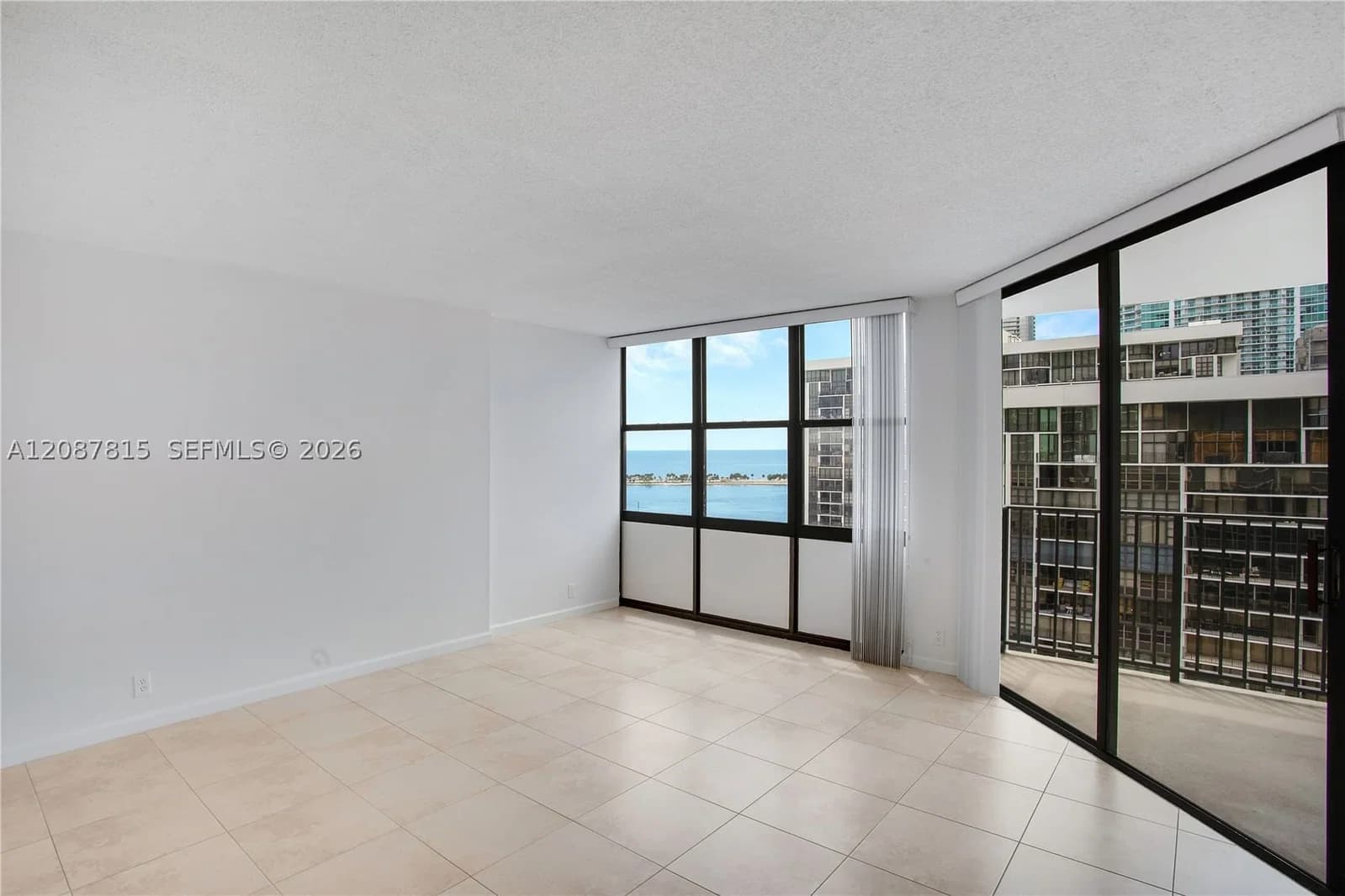 1+1 Condo — 1901 Brickell Ave #B1702, Miami, FL 33129