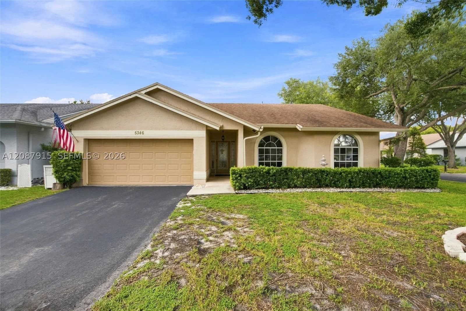 4+1 Müstakil ev — 5346 99th Way, Coral Springs, FL 33076