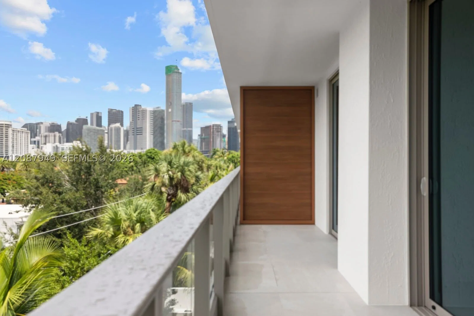 2-bedroom Condo — 2200 Brickell Ave #319, Miami, FL 33129
