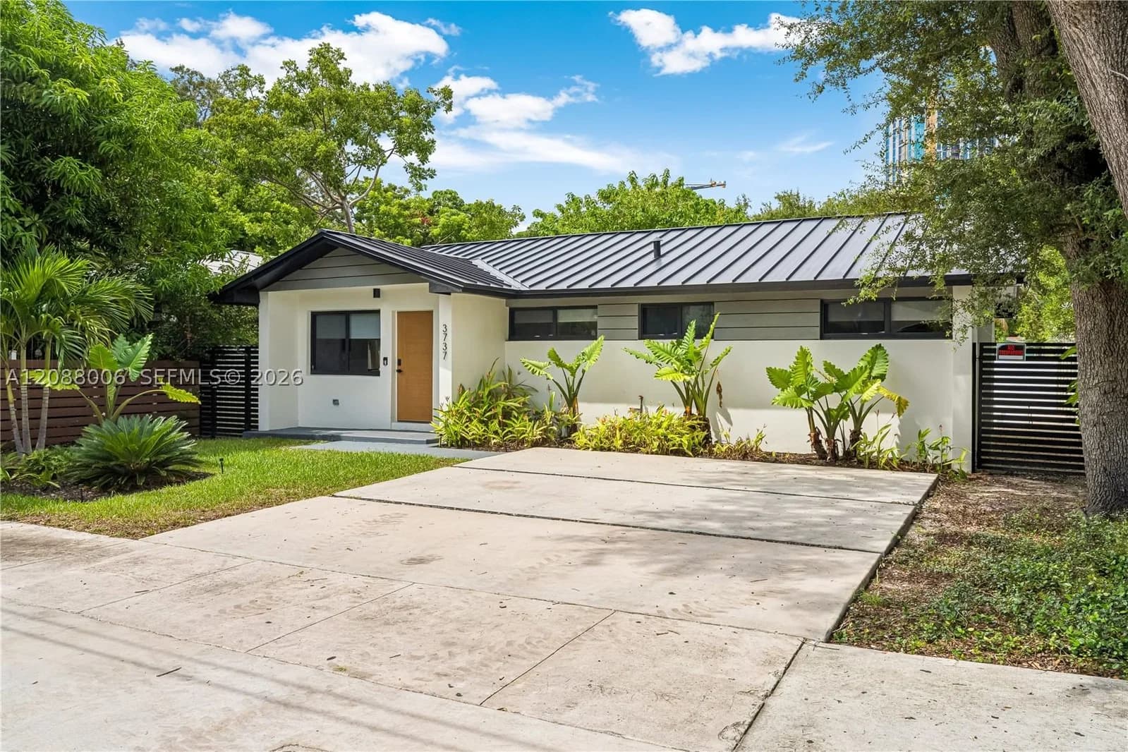 3-bedroom Single-Family Home — 3737 Frow Ave, Miami, FL 33133