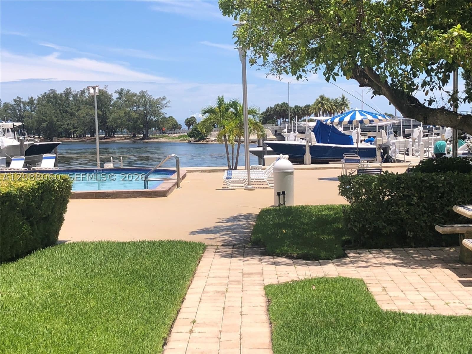 1-bedroom Condo — 150 25th Rd #7E, Miami, FL 33129