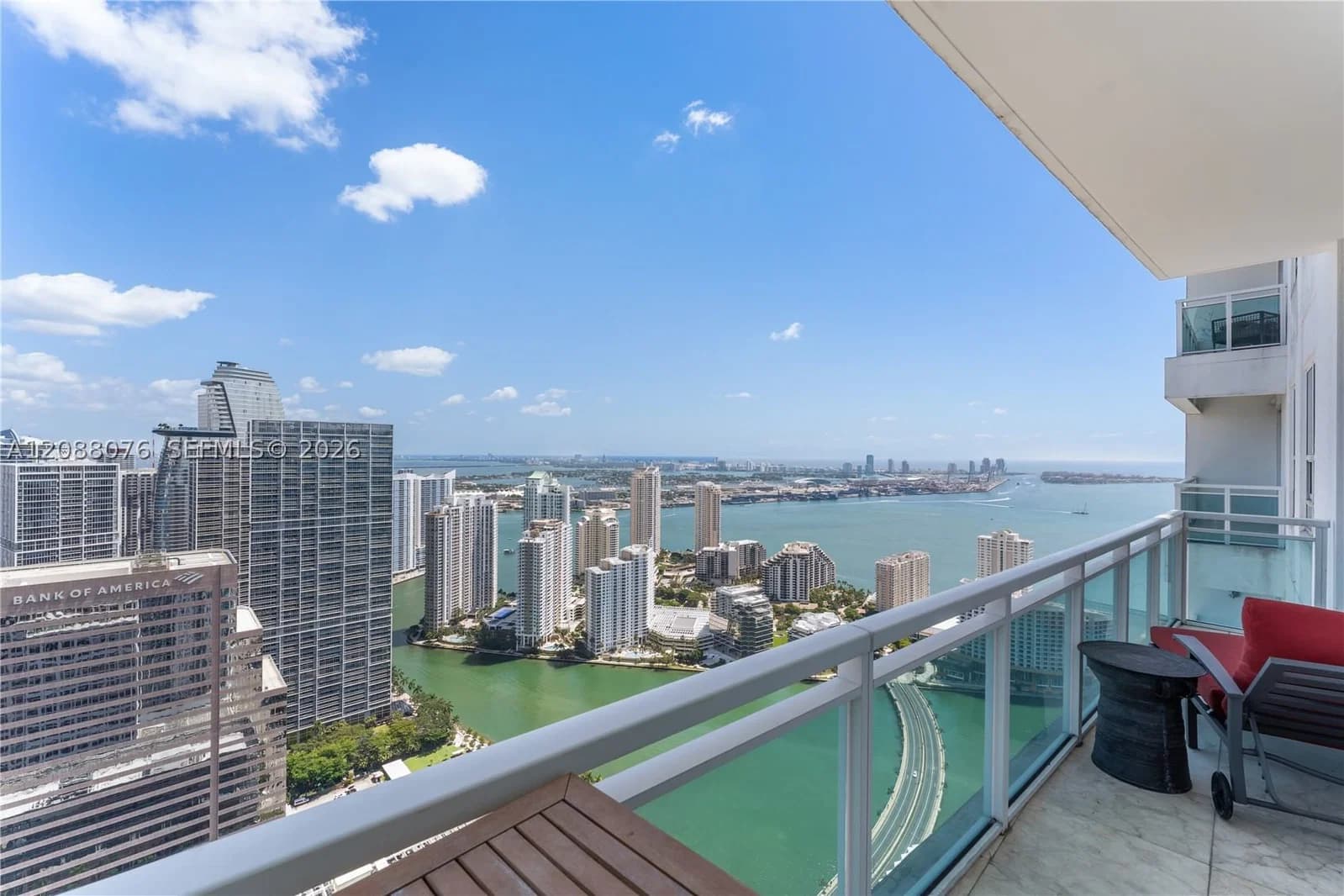 3+1 Condo — 950 Brickell Bay Dr #5506, Miami, FL 33131