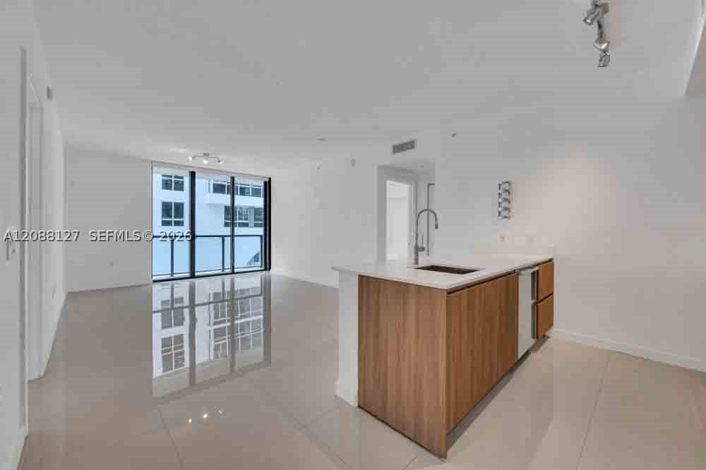 2+1 Condo — 201 17th Rd #302, Miami, FL 33129