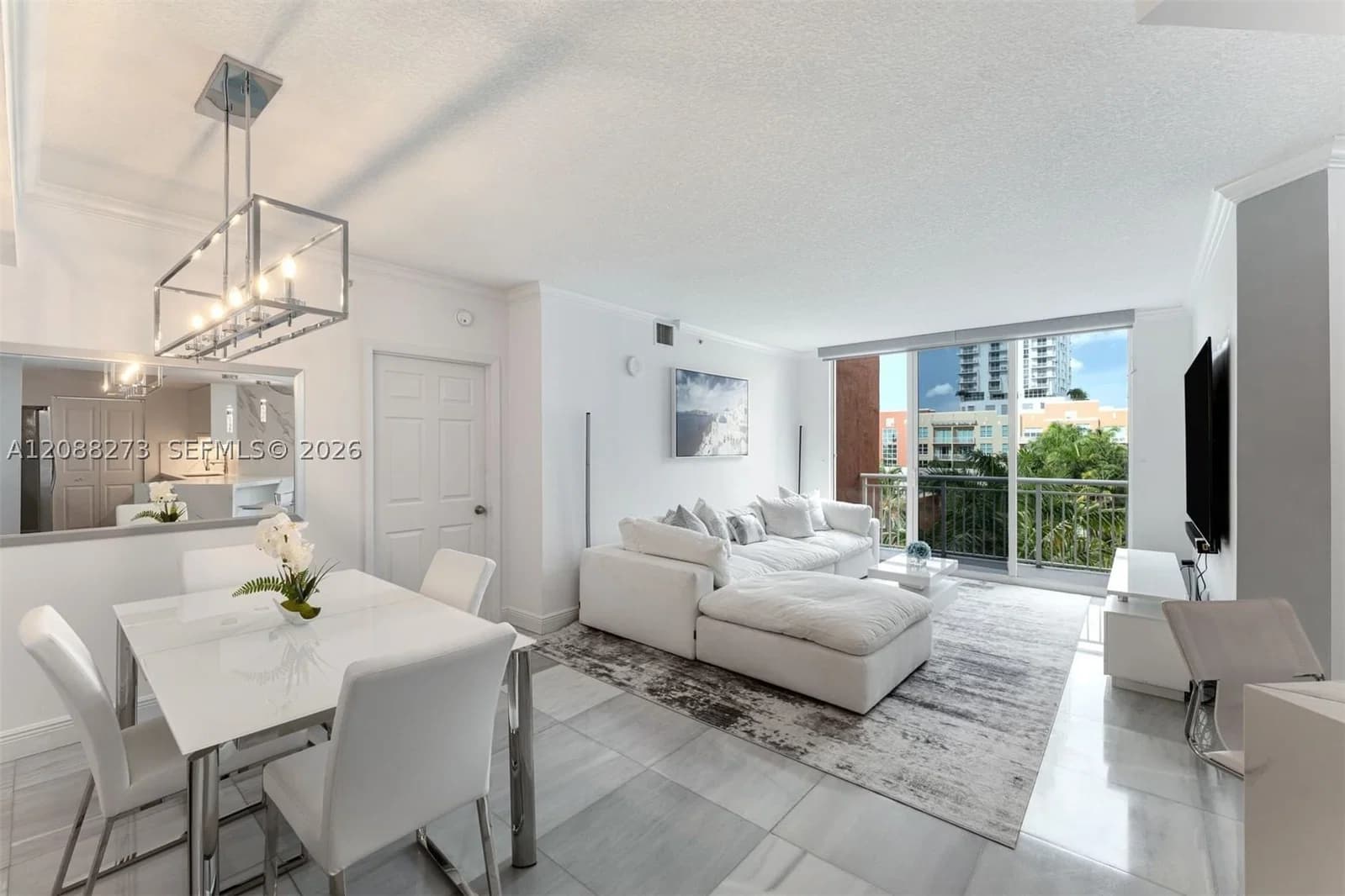 2-bedroom Condo — 2000 Bayshore Dr #619, Miami, FL 33137