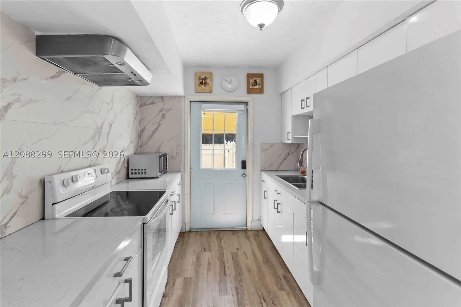 2-bedroom Apartment — 2530 27th St #2530, Miami, FL 33133