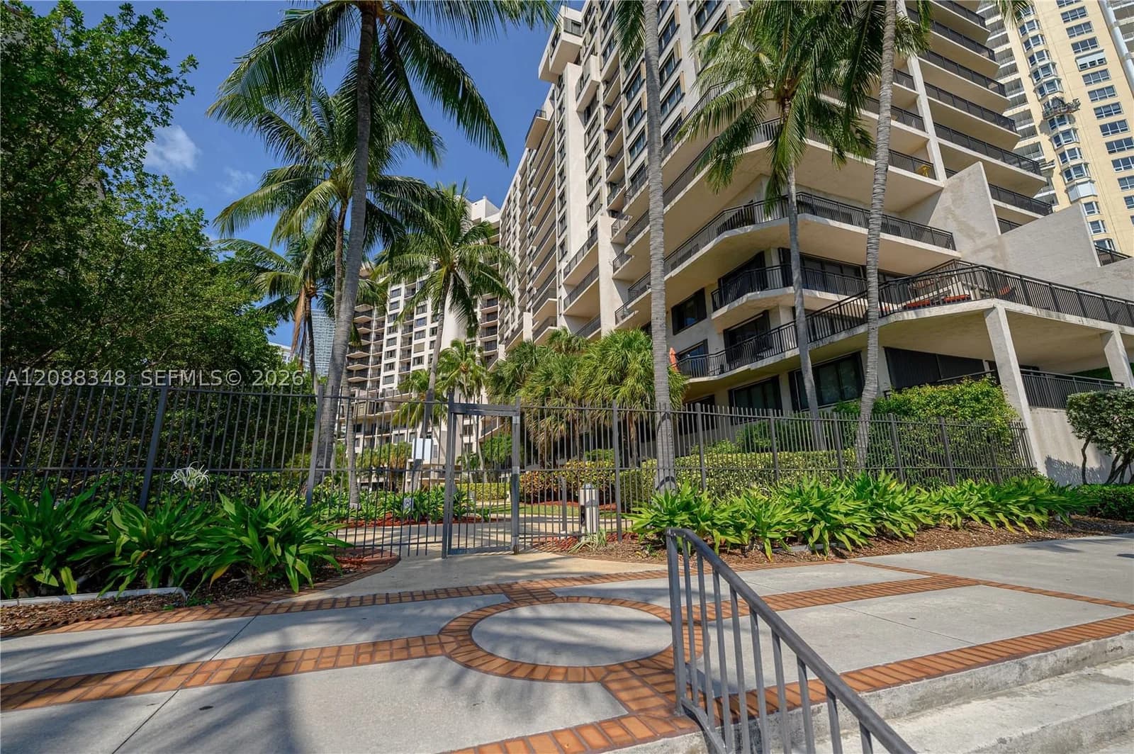 1+1 Daire — 540 Brickell Key Dr #600, Miami, FL 33131