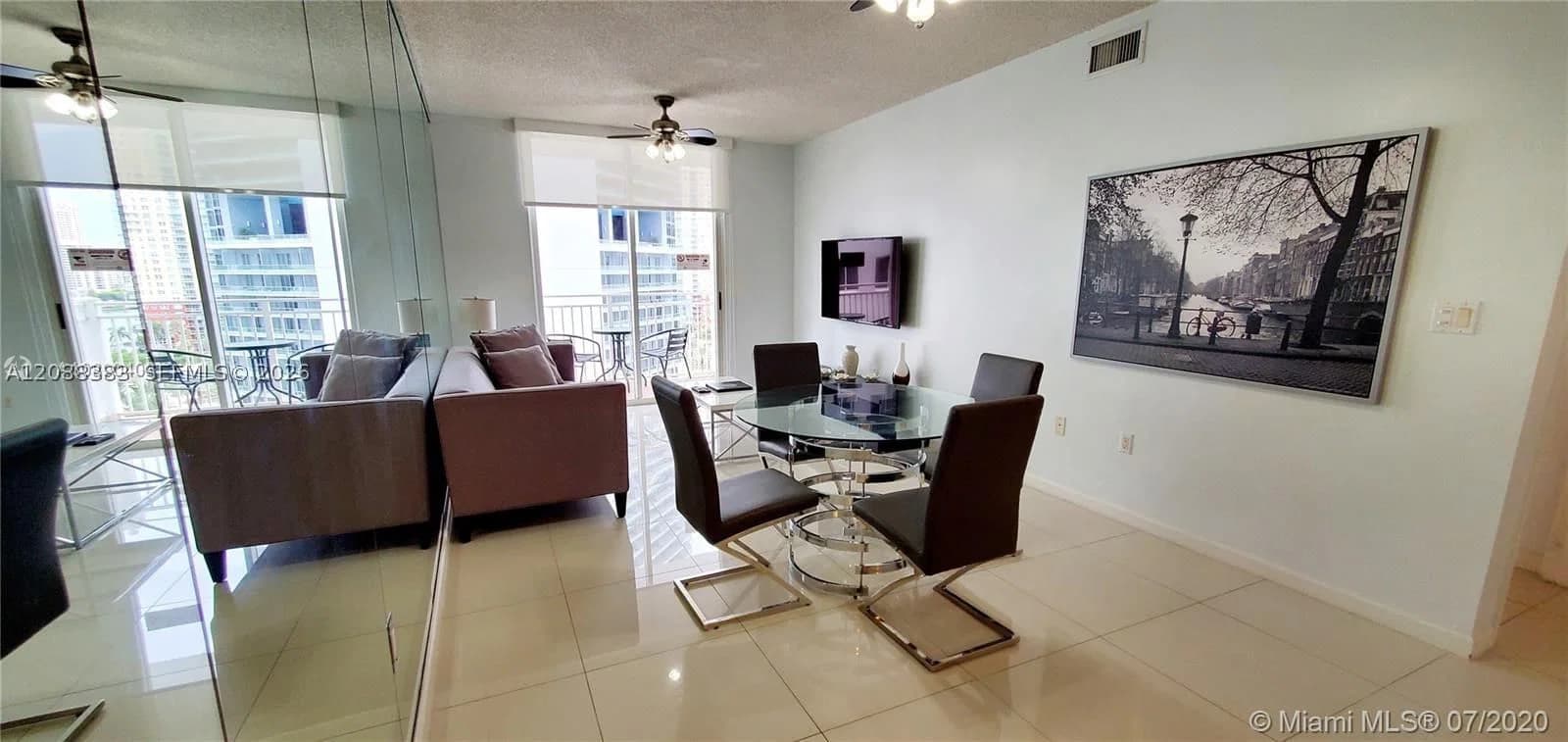 2+1 Condo — 185 14th Ter #1203, Miami, FL 33131
