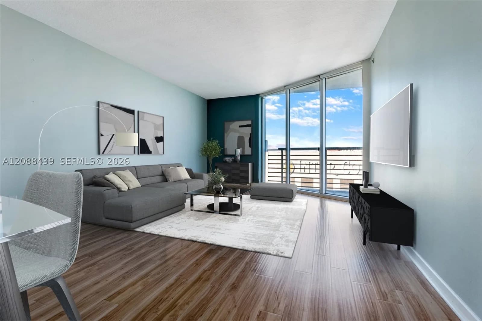 1-bedroom Condo — 335 Biscayne Blvd #3904, Miami, FL 33131