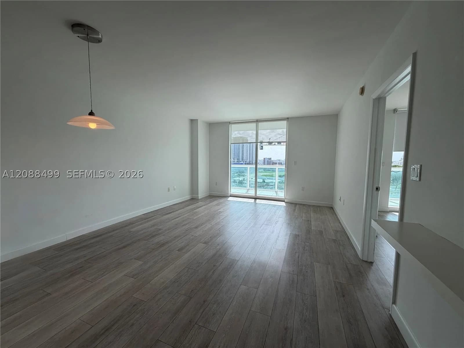 1-bedroom Condo — 1800 Bayshore Dr #1608, Miami, FL 33132