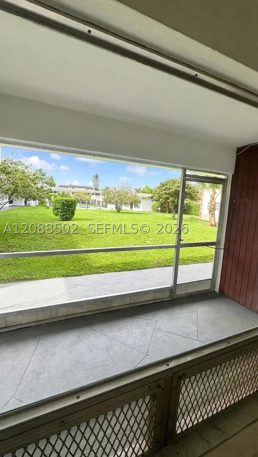 1-bedroom Condo — 1701 46th Ave #105, Lauderhill, FL 33313