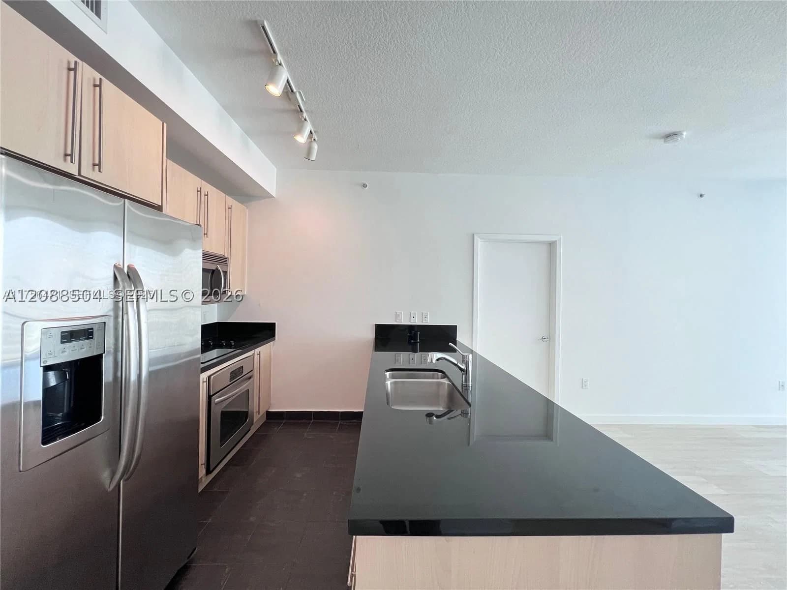 2+1 Condo — 79 12th St #2310-S, Miami, FL 33130