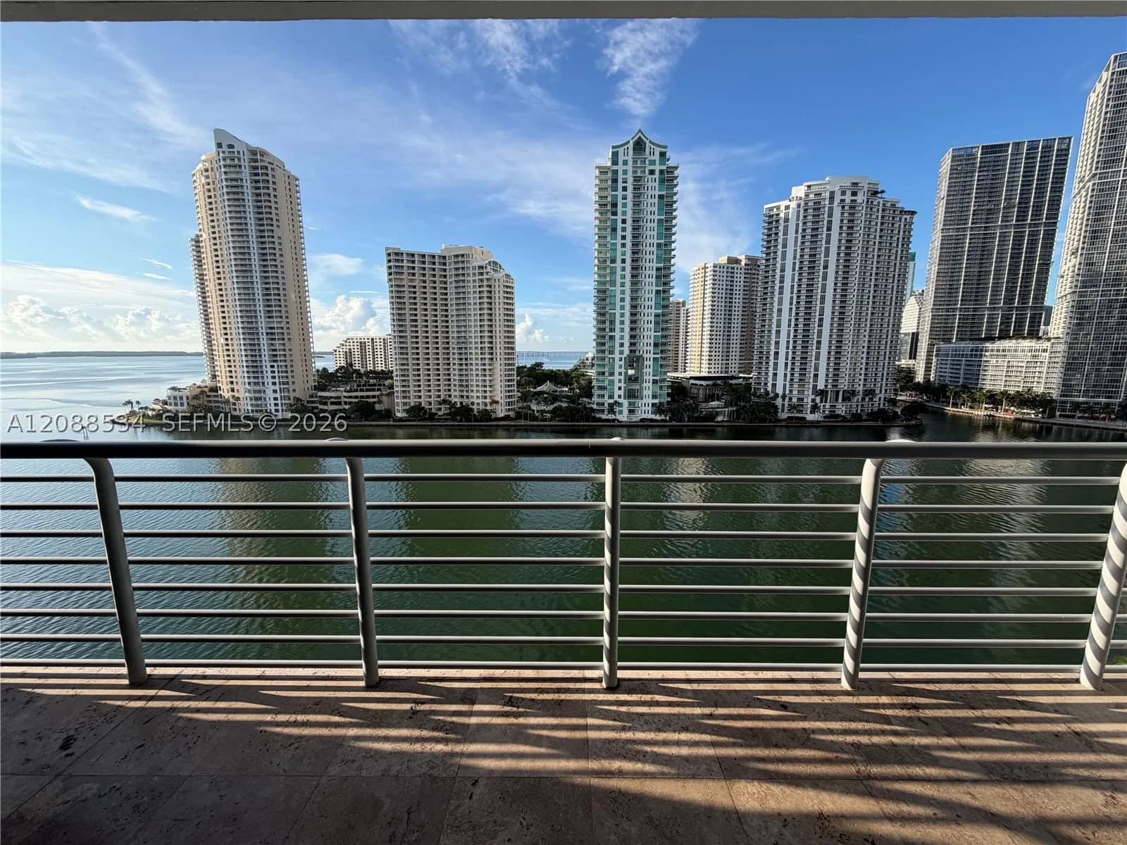 2+1 Condo — 335 Biscayne Blvd #1405, Miami, FL 33131