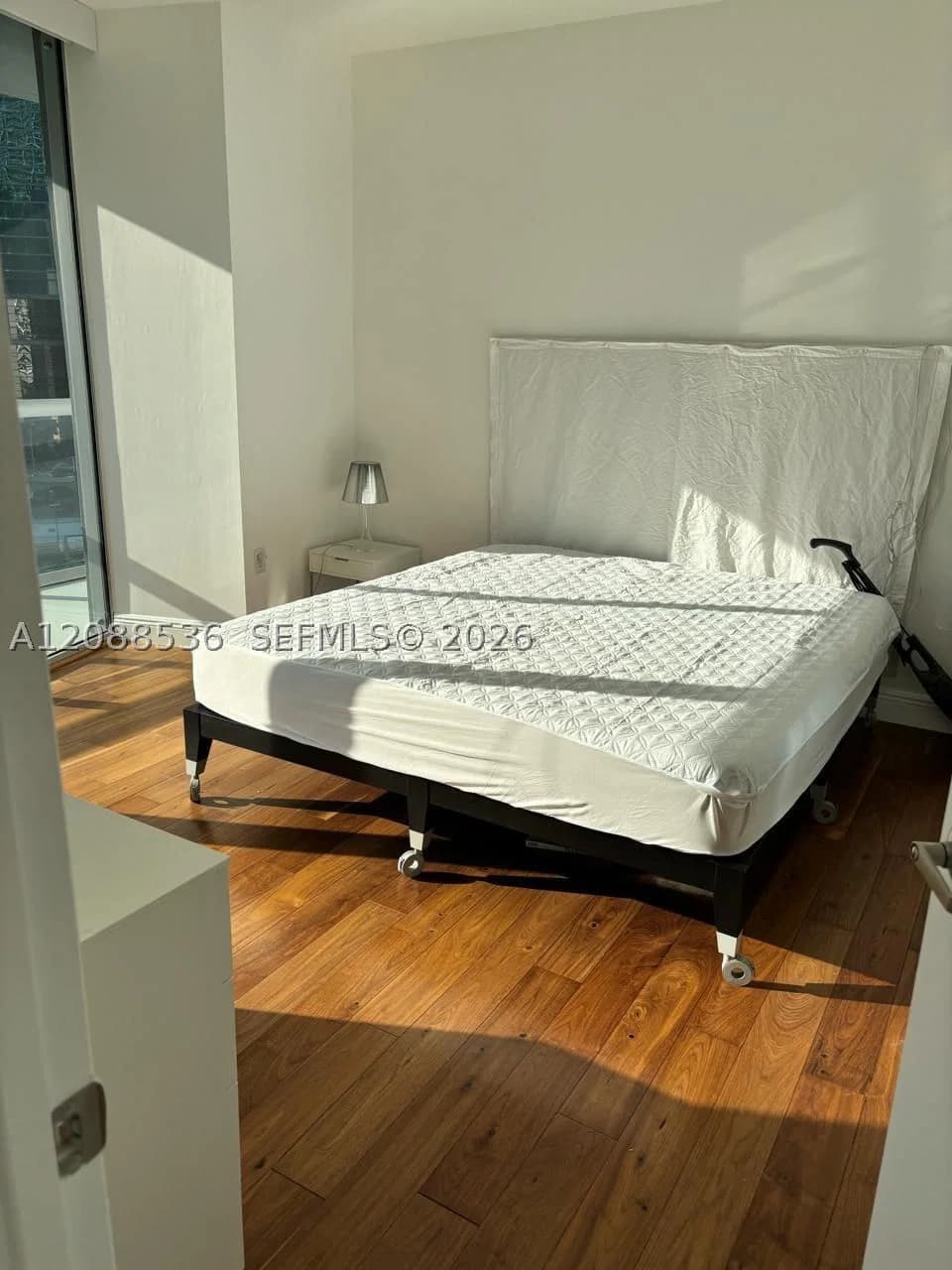 1+1 Condo — 465 Brickell Ave #804, Miami, FL 33131