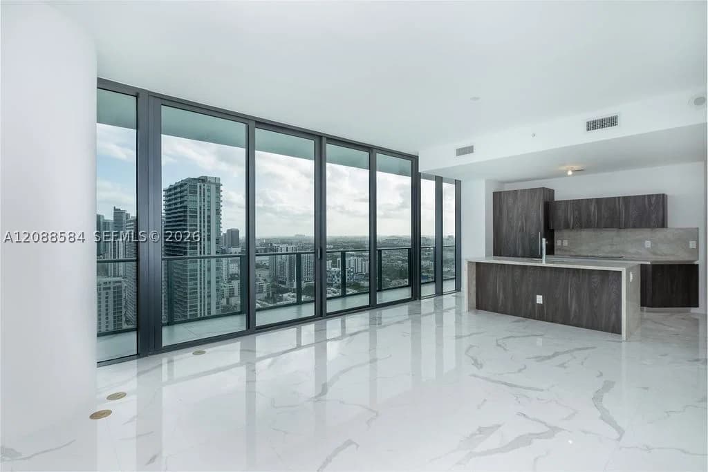 4-bedroom Condo — 480 31 St #3101, Miami, FL 33137