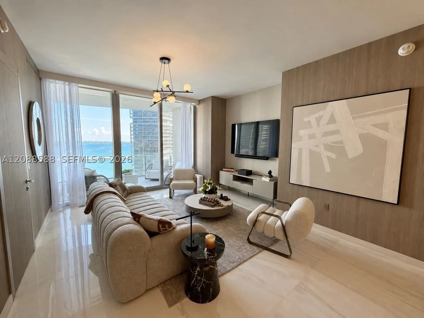 2-bedroom Condo — 300 Biscayne Boulevard Way #1605W, Miami, FL 33131