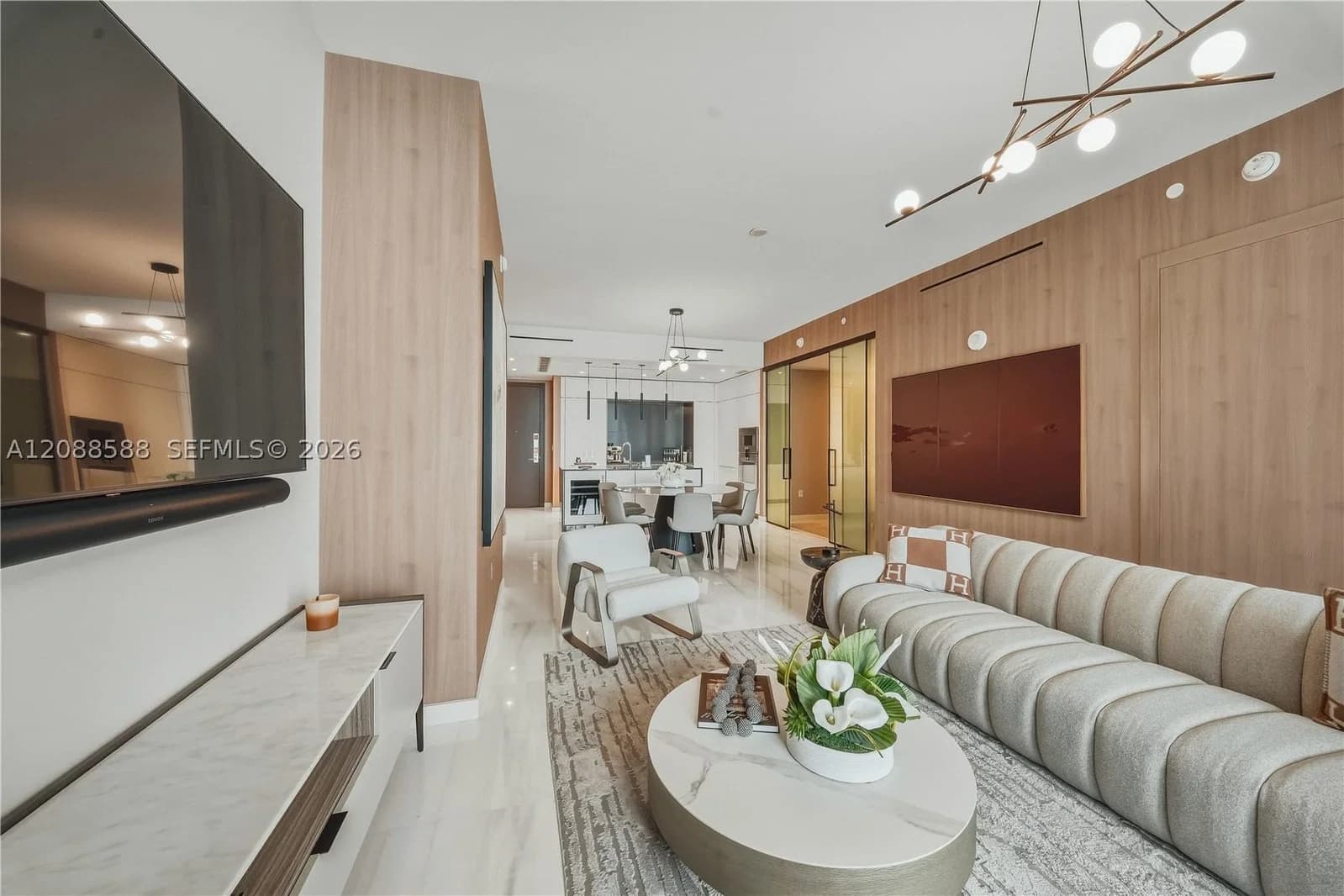 2-bedroom Condo — 300 Biscayne Boulevard Way #1605W, Miami, FL 33131
