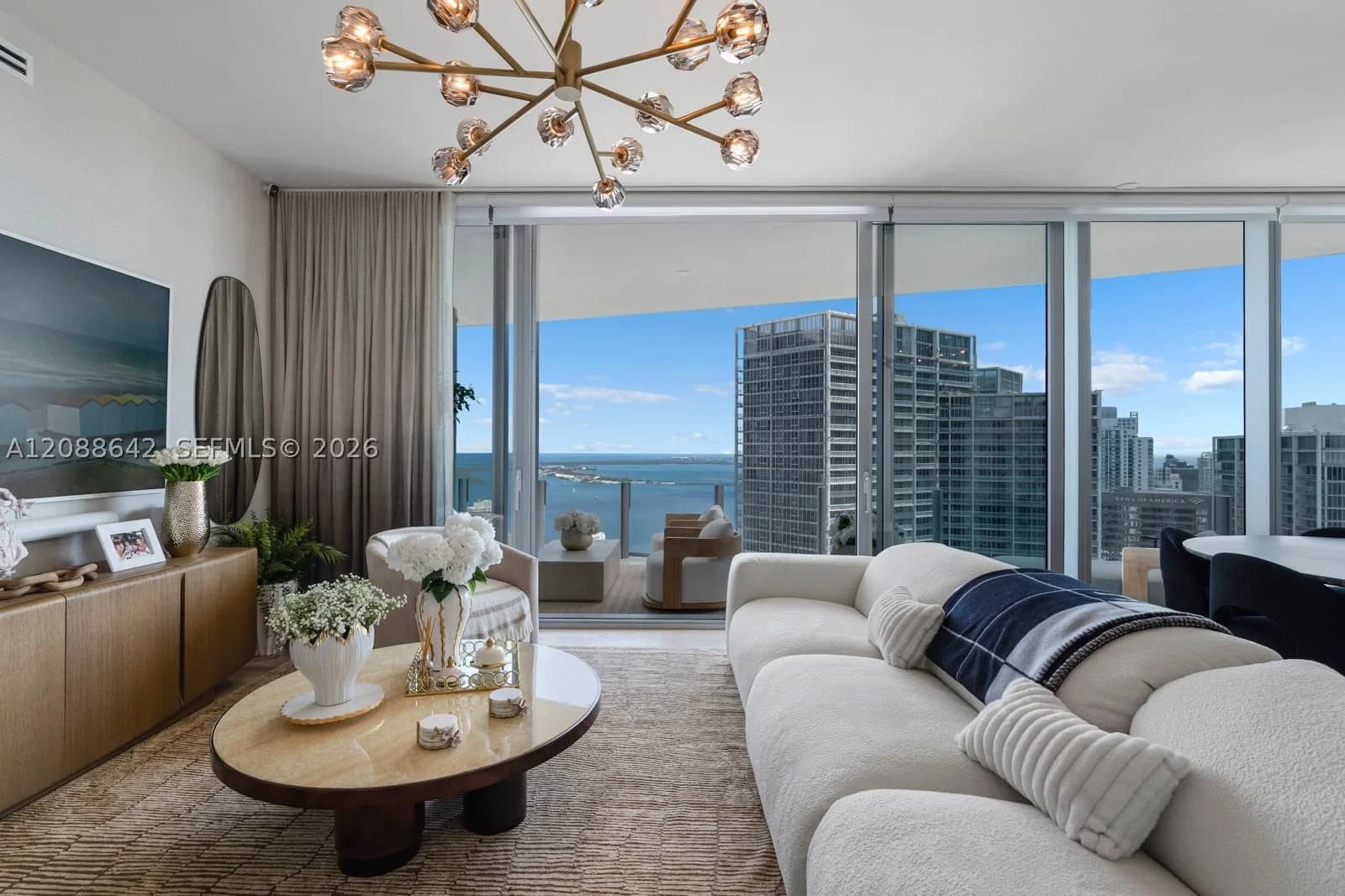 3+1 Condo — 300 Biscayne Boulevard Way #4707W, Miami, FL 33131