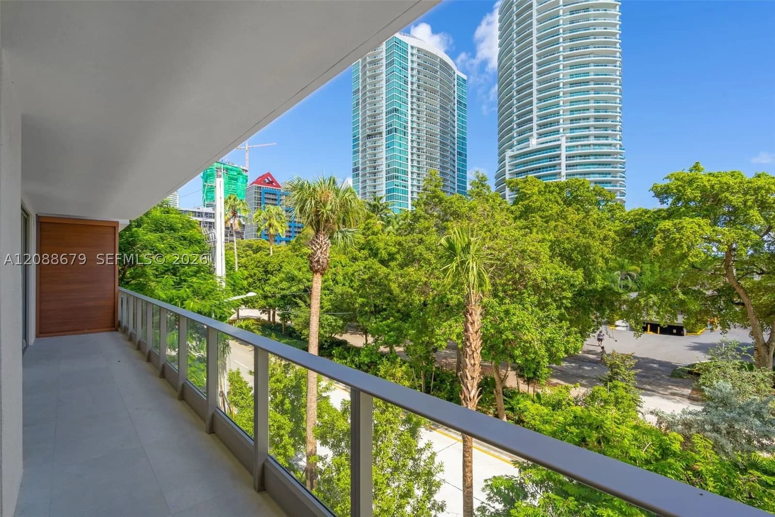2-bedroom Condo — 2200 Brickell Ave #204, Miami, FL 33129